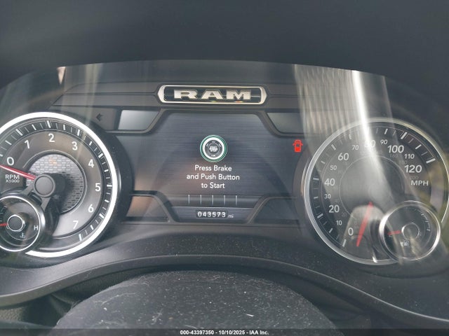 43397350 :رقم المزاد ، 1C6SRFFT3KN730744 vin ، 2019 Ram 1500 Big Horn/lone Star  4x4 5'7 Box مزاد بيع