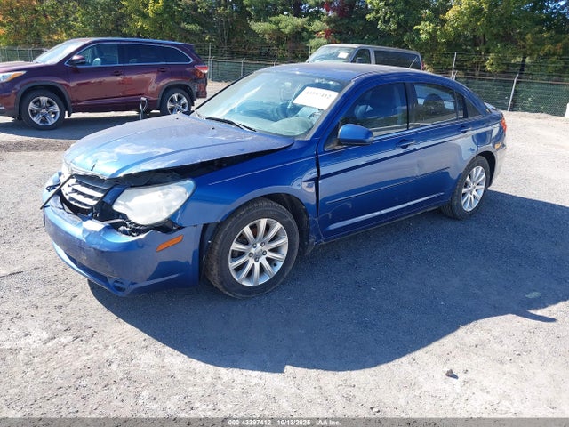 43397412 :رقم المزاد ، 1C3CC5FB3AN125822 vin ، 2010 Chrysler Sebring Limited مزاد بيع