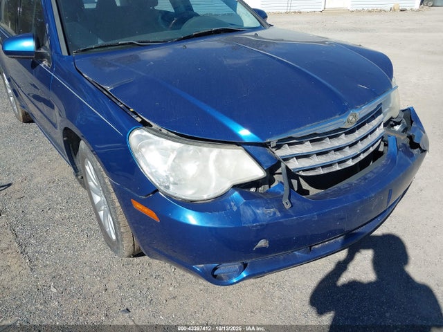 43397412 :رقم المزاد ، 1C3CC5FB3AN125822 vin ، 2010 Chrysler Sebring Limited مزاد بيع