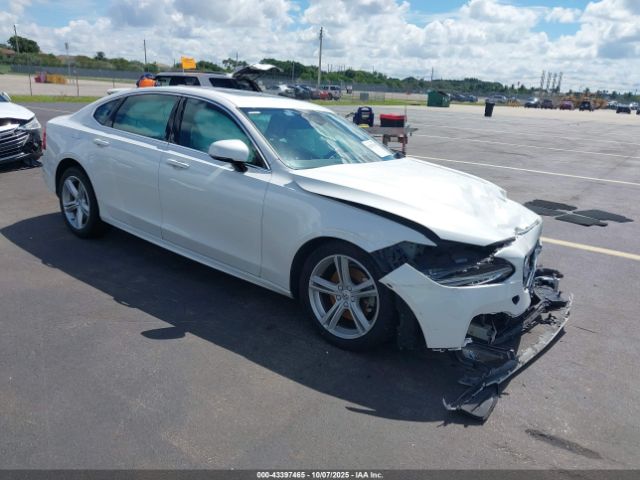 2019 VOLVO S90 LVY102AK7KP081792