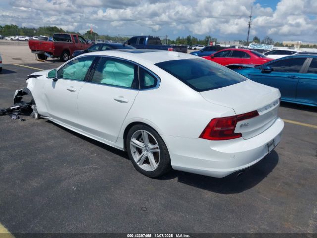 2019 VOLVO S90 LVY102AK7KP081792 Photo 2