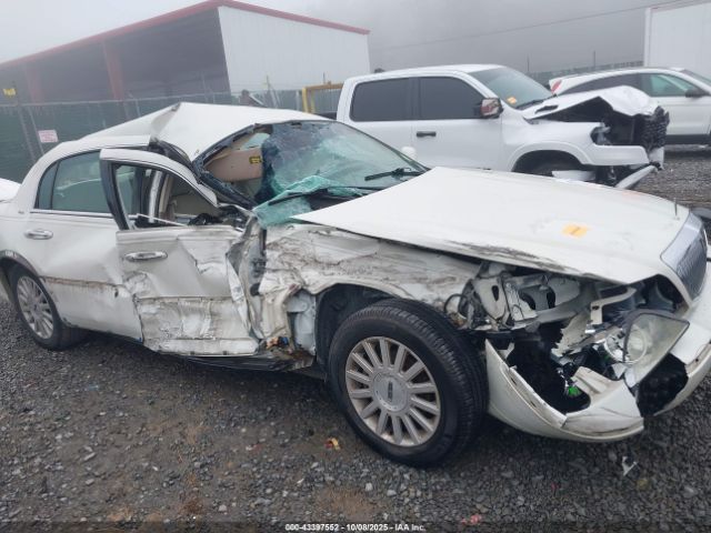 2004 LINCOLN TOWN CAR 1LNHM83W64Y618156 Photo 5