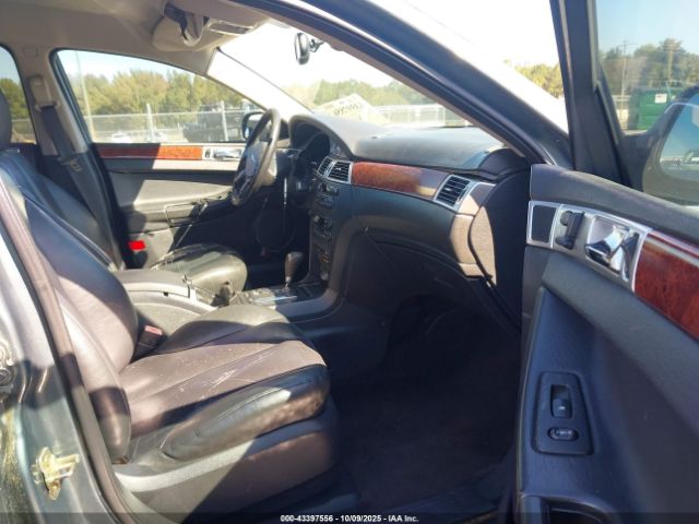 2005 CHRYSLER PACIFICA 2C8GF68435R330055 Photo 4