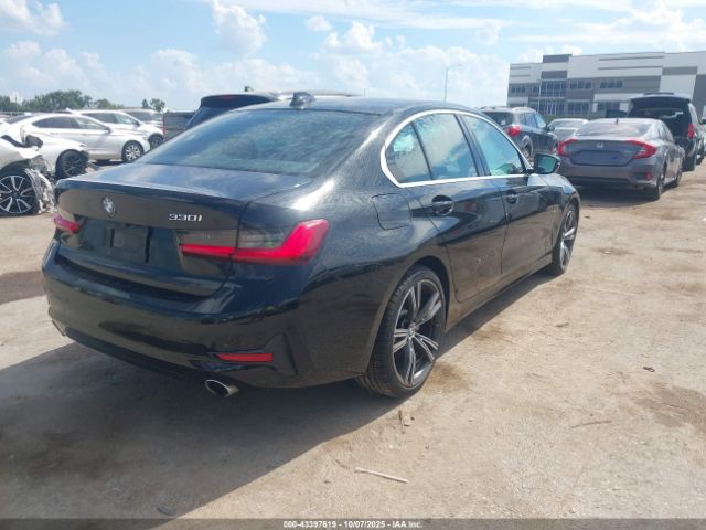 2021 BMW 330I 3MW5R1J06M8B53619 Photo 3