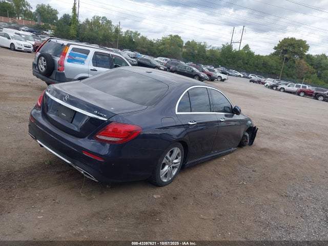 WDDZF4KB2HA080358 Mercedes-Benz m274