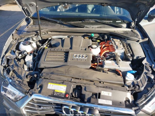 2018 AUDI A3 E-TRON WAUTPBFF1JA067683 Photo 9