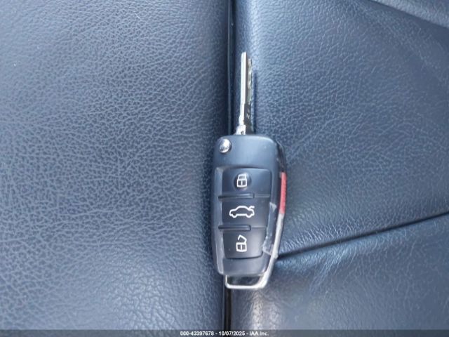 2018 AUDI A3 E-TRON WAUTPBFF1JA067683 Photo 10