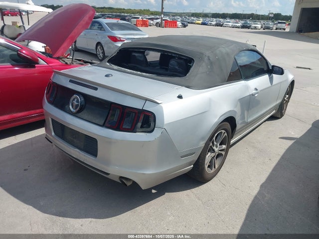 1ZVBP8EM6E5199903 Ford Mustang