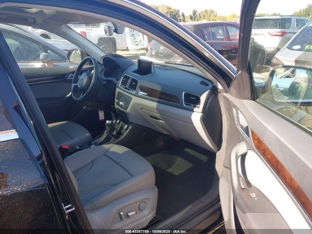 2016 AUDI Q3 WA1EFCFS2GR018529 Photo 4
