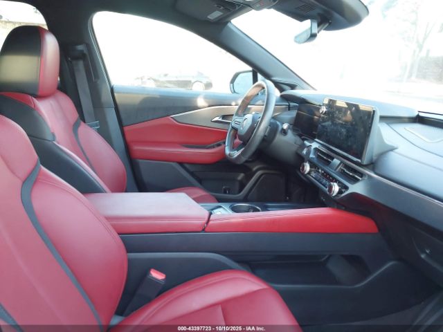 2024 ACURA ZDX 4W5KHMRK5RZ505122 Photo 4