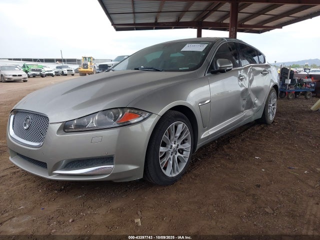 2013 JAGUAR XF SAJWA0E74D8S71245 Photo 1