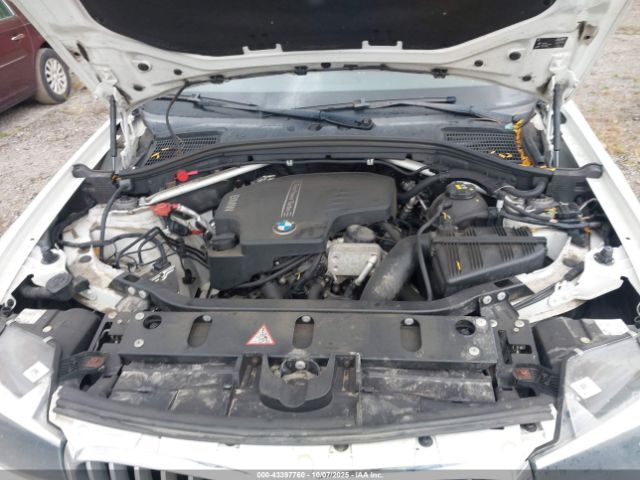 2016 BMW X3 5UXWX9C55G0D77839 Photo 9