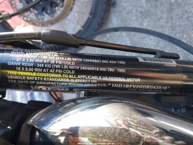 2013 HARLEY-DAVIDSON FXSB 1HD1BFV20DB043516 Photo 9
