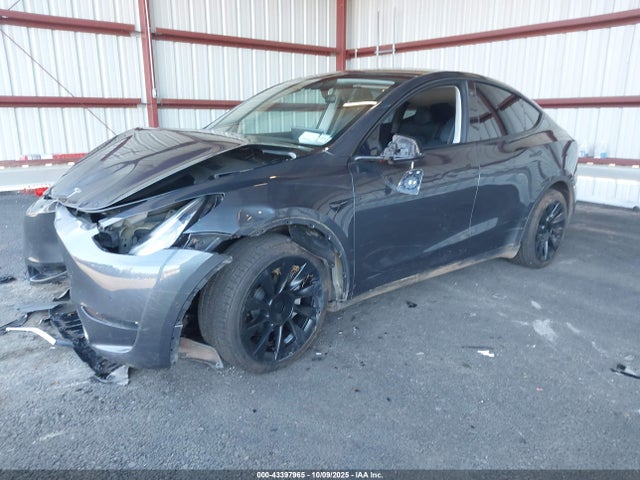 2022 TESLA MODEL Y 7SAYGDEE9NA010903 Photo 1