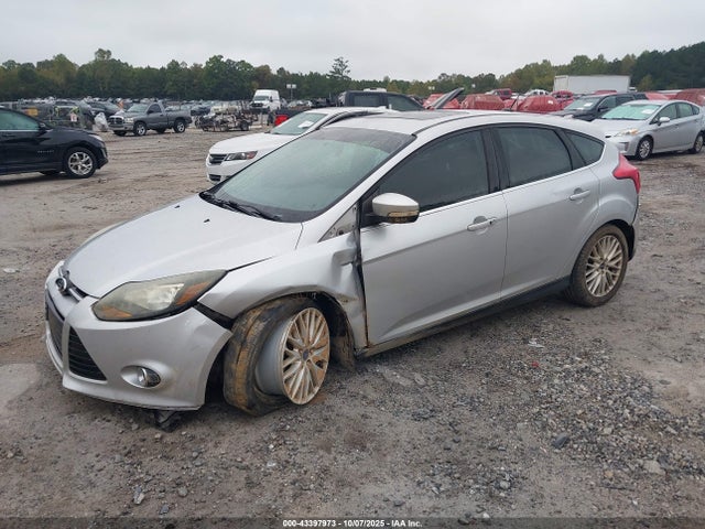 Ford 2014 2014 1FADP3N23EL402874 Image 2
