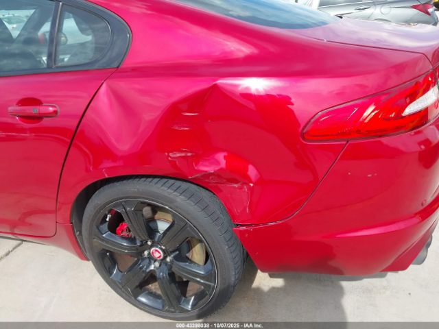 2015 JAGUAR XF SAJWA0HP8FMU81904 Photo 5