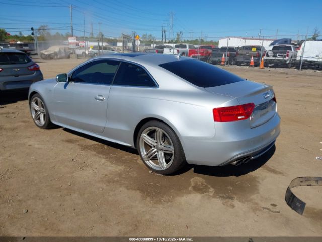 2013 AUDI S5 WAUCGAFR6DA030864 Photo 2