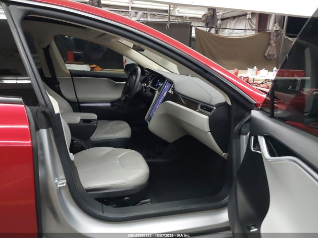 2013 TESLA MODEL S 5YJSA1CG9DFP20358 Photo 4