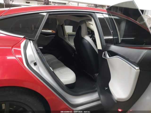 2013 TESLA MODEL S 5YJSA1CG9DFP20358 Photo 7