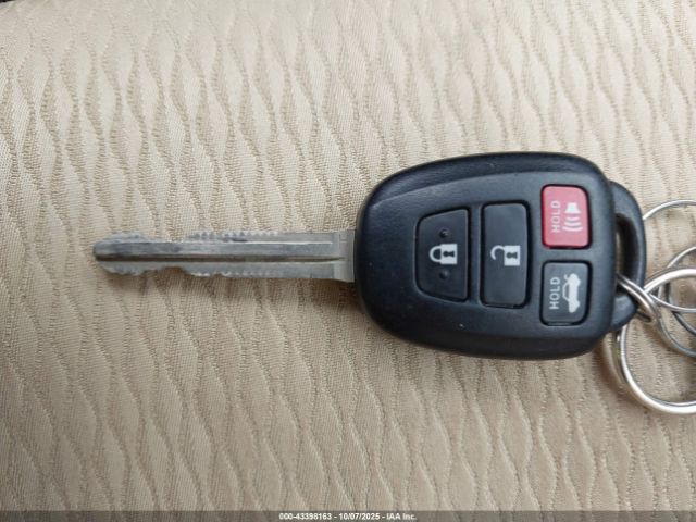 2019 TOYOTA COROLLA 2T1BURHE3KC183338 Photo 10