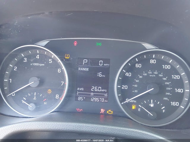 Hyundai Elantra 2017 5NPD74LF4HH202522 Image 7