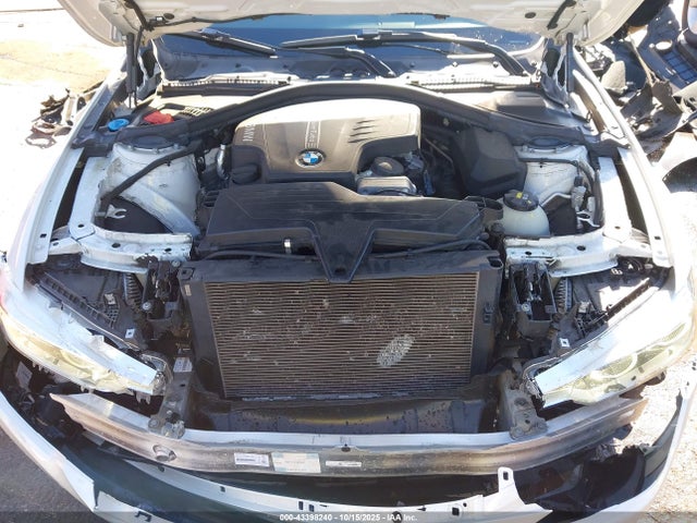 2018 BMW 320I WBA8A3C53JA498986 Photo 9