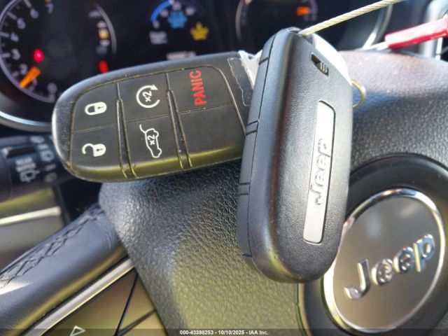 2018 JEEP GRAND CHEROKEE 1C4RJFBG1JC308330 Photo 10