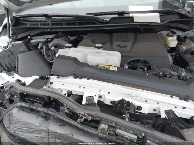 5TFLA5GD0SX003930 Toyota Tundra Sr5 4wd