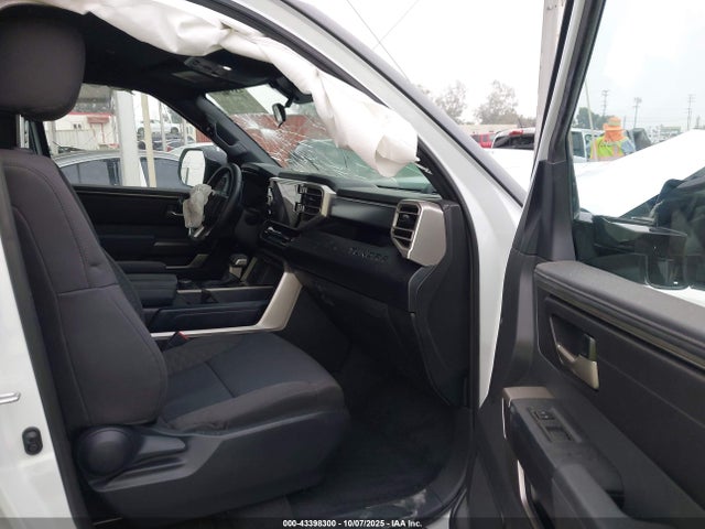 5TFLA5GD0SX003930 Toyota Tundra Sr5 4wd