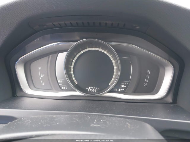 43398482 :رقم المزاد ، YV440MWK6H1035033 vin ، 2017 Volvo V60 Cross Country T5 مزاد بيع