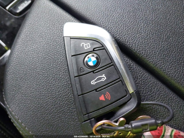 2023 BMW 530E WBA33AG09PCN96540 Photo 10