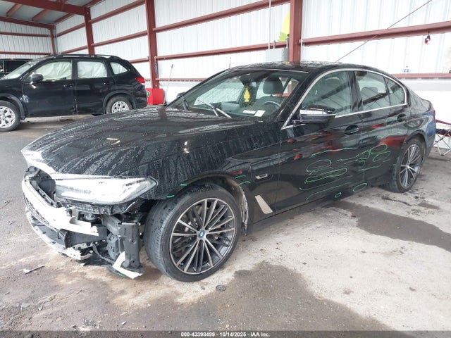 2023 BMW 530E WBA33AG09PCN96540 Photo 1