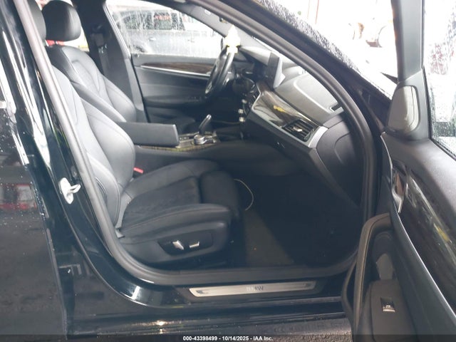 2023 BMW 530E WBA33AG09PCN96540 Photo 4