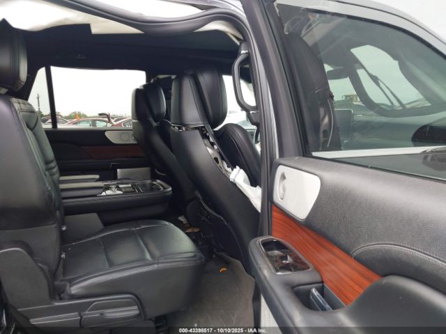 2021 LINCOLN NAVIGATOR 5LMJJ2KT4MEL01098 Photo 7