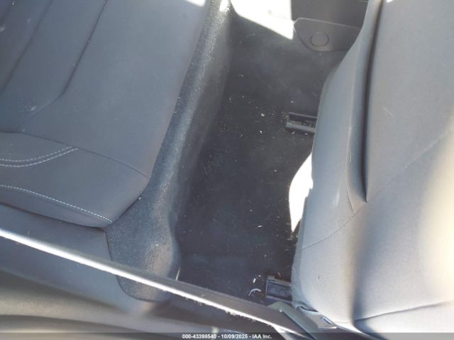 2018 CHEVROLET CAMARO 1G1FA1RX7J0111166 Photo 4