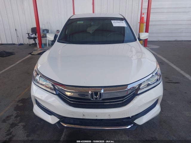 1HGCR2F17HA213405 Honda Accord Sport Se