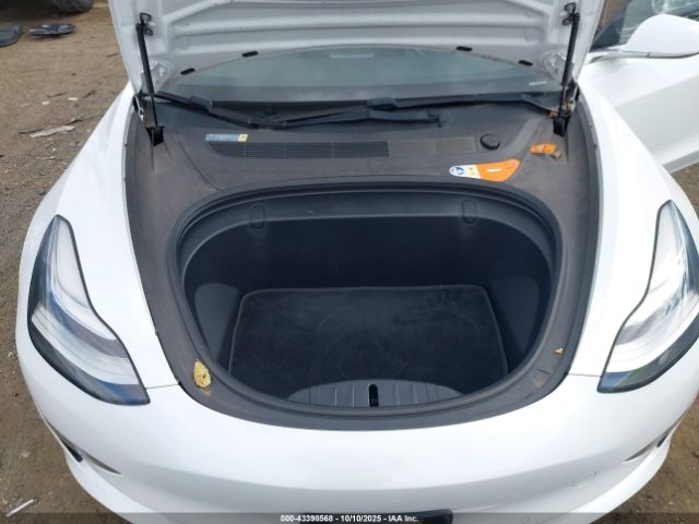 2018 TESLA MODEL 3 5YJ3E1EA3JF023264 Photo 9