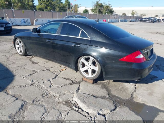 2007 MERCEDES-BENZ CLS 550 WDDDJ72X97A080068 Photo 2