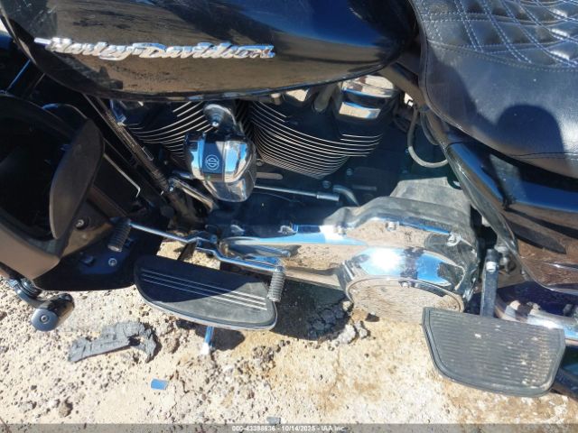 2017 HARLEY-DAVIDSON FLTRXS 1HD1KTC14HB609191 Photo 8