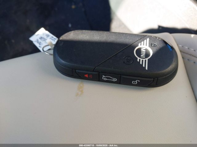 2025 MINI HARDTOP WMW23GD06S2X14061 Photo 10