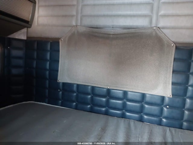 Продаж на аукціоні авто 2000 Peterbilt 379, vin: 1XP5D69X7YN485456, номер лоту: 43398750
