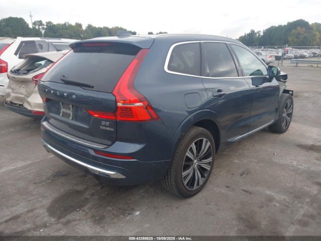 2023 VOLVO XC60 YV4L12RN9P1339085 Photo 3