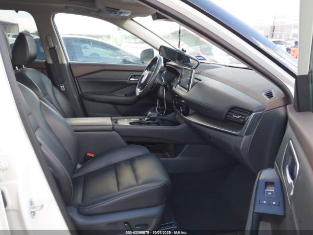 2021 NISSAN ROGUE 5N1AT3CA0MC831712 Photo 4