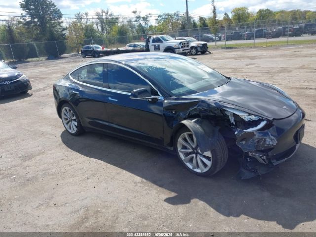 2018 TESLA MODEL 3 5YJ3E1EB9JF151176 Photo 0