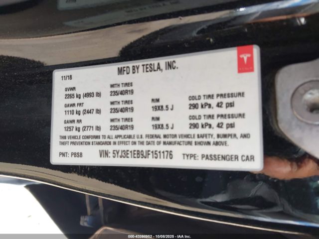 2018 TESLA MODEL 3 5YJ3E1EB9JF151176 Photo 8