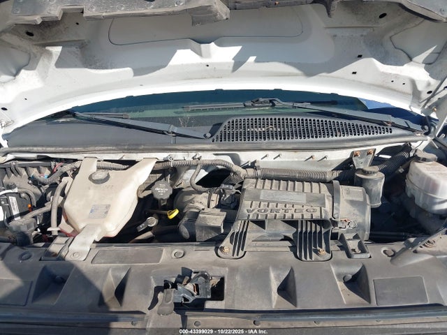 GMC l96 - flexible fuel engine, iron 2018 1GD07RFG9J1235170 Image 9