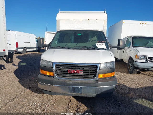 GMC l96 - flexible fuel engine, iron 2018 1GD07RFG9J1235170 Image 12
