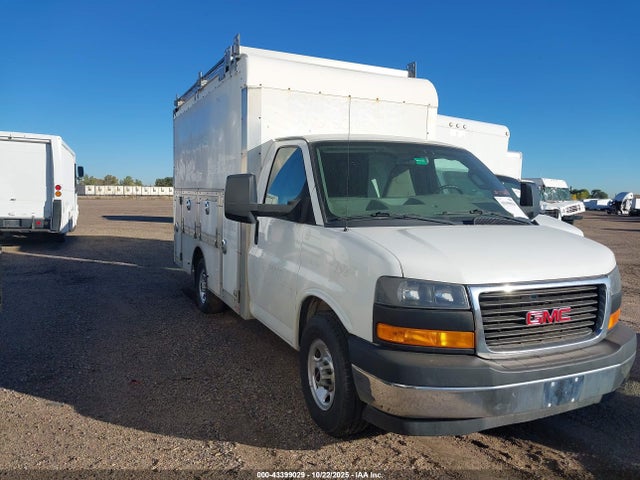 GMC l96 - flexible fuel engine, iron 2018 1GD07RFG9J1235170 Image 13