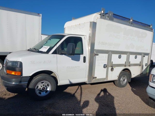 GMC l96 - flexible fuel engine, iron 2018 1GD07RFG9J1235170 Image 14