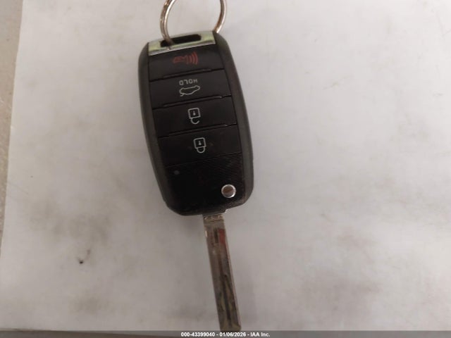 Продаж на аукціоні авто 2017 Kia Soul +, vin: KNDJP3A53H7464415, номер лоту: 43399040